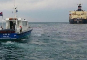 MPA Coordinates Clean-Up of Oil Spill in Singapores Waters