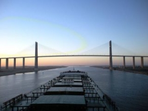 Bulker Suffers Blackout in Suez Canal