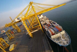 DP World Reveals Stronger Second Half Performance in 2013