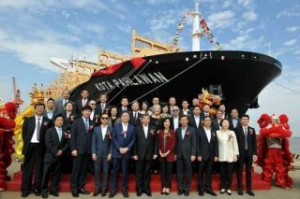 PIL Bolsters Fleet with Two 11,800 TEU Newbuilds