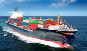 RCL Orders Boxship Pair in China