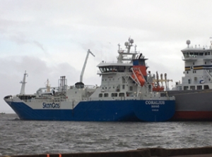 Skangas, Titan LNG Join Forces on LNG Bunkering
