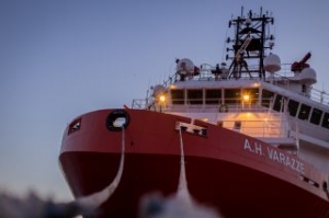Deutsche AM Buys Stake in RRs Towage Business