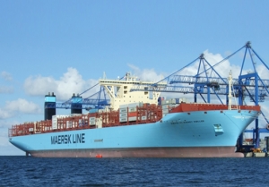 Impact of Large Vessels to Container Supply Chains
