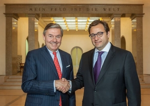 Hapag-Lloyd and CSAV Join Forces