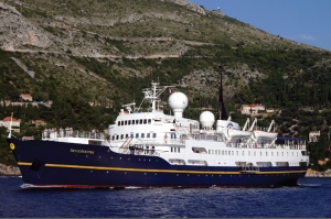 UK: Passenger Ship Serenissima Re-Floated