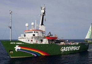Seized Greenpeace Icebreaker Departs Russia