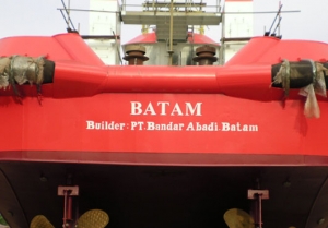 Batam Shipyard Explosion Kills Three