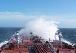 Clear Sailing for Suezmaxes