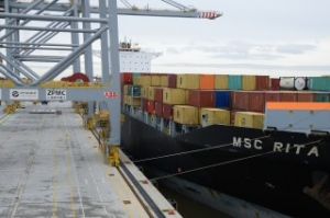 Panama Canal Route Less Popular than Suez?