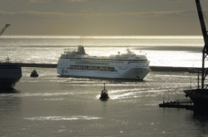 Image of the Day: Sunset Clad MSC Armonia