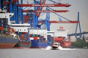 Port of Hamburg Marks Record Throughput