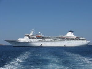 Ocean Star Pacific Runs Aground