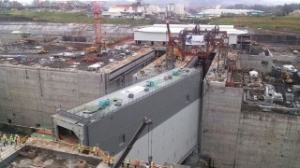 VIDEO: Panama Canal Gate Installation