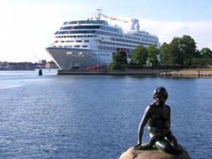 Norwegian Cruise Line Counts Losses after Insignia Fire