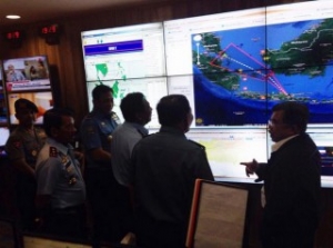 Indonesia Launches Search For Missing AirAsia Plane