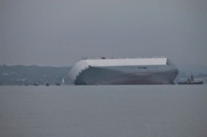 Salvors Abandon Todays Refloating of Hoegh Osaka