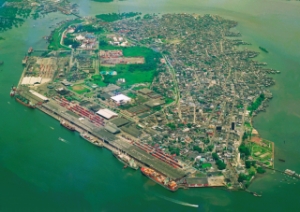 Strike Cripples Buenaventura Port