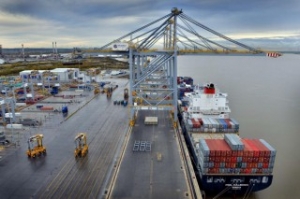 CMA CGM Opts for DP World London Gateway