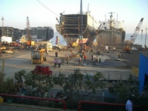 Japan Vows Support for Indian Ship Recycling Sector