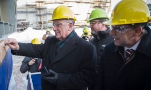 North America Starts Building Its 1st LNG-Powered Ferry