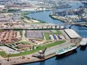 Fog Locks Texas Ports