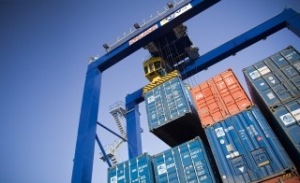 Drewry: Revolution in Container Handling Needed