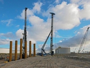 Rotterdam to Get LNG Break Bulk Facility