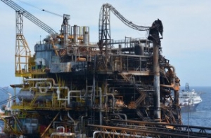 VIDEO: Three Workers Missing after Oil Rig Fire, Oil Spill Averted