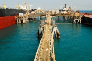 Oil Tanker Buildup at Basra Oil Terminal