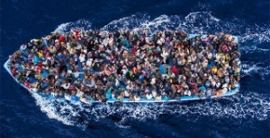 Italy Saves 1,500 Migrants off Libya