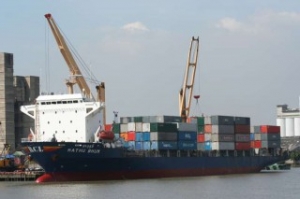 MOL and RCL Fuse South Asia Strings
