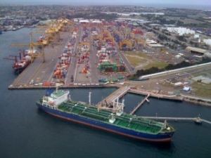 Update: Australian Ports Weather the Storm