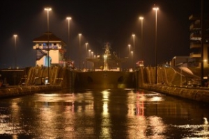 Bulkers Move Almost Half of Panama Canals Q1 Cargo