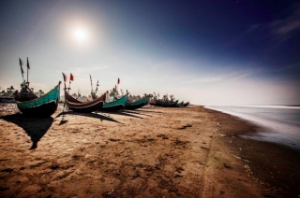 Asia: Migrants Stuck in Never-Ending Ordeal at Sea