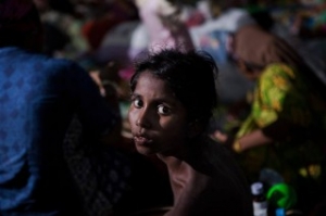 Malaysian Naval Forces to Help Boat Migrants