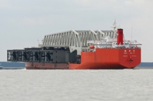 Giant Gates for Deurganck Lock Reach Antwerp