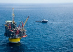 Shell Clears GoM Rigs of Non-Essential Personnel Ahead of Tropical Cyclone