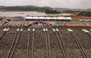 Panama Canal Pacific Locks Get First Taste of Water