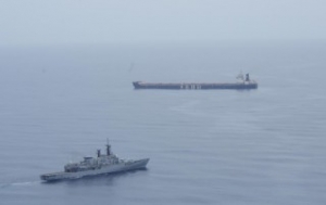 Italian Bulker Aided by Compatriot Navy Ship