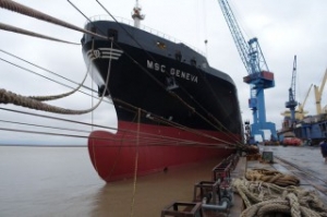 Gallery: First Ever Widened Boxship Reenters Service