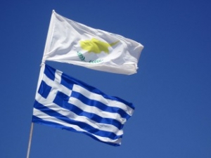 Greek Shipowners Consider Setting Course to Cyprus