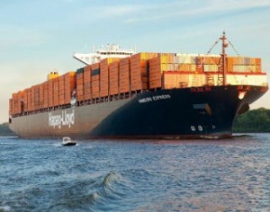 Hapag-Lloyd Stands Alone in West Africa Service