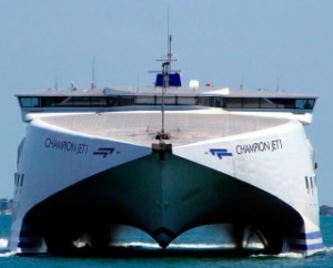 Two High Speed Ferries Collide in Piraeus, Greece