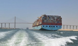 Leading Boxship Operators Welcome Expanded Suez Canal