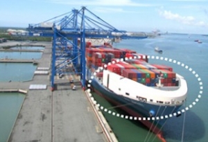 MOL Testing New Windshield on Its Boxship