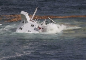Freighter Hits Reef and Sinks off Ningbo-Zhoushan Port