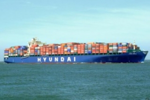 Hyundai Merchant Marine Adds Service to Khalifa