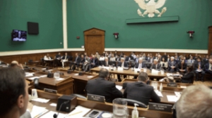 US House Panel Clears Bill to Repeal Crude Export Ban