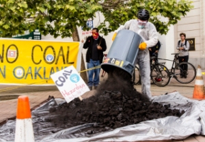 Oakland Longshore Workers Say No to Coal